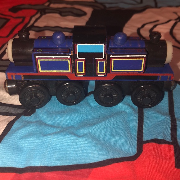 Rare Mac & Miohty “for display only” Thomas train - Picture 3 of 10